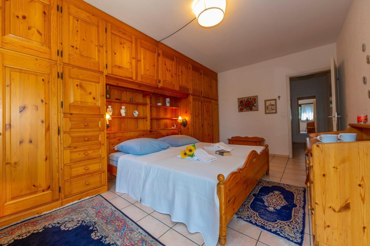 Casa Bader - Happy Rentals Riva San Vitale Exterior foto